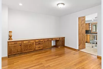 2431 Carriage Dr, Estes Park, CO 80517 - Photo 23