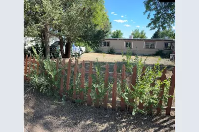 4625 Zion Dr, Greeley, CO 80634 - Photo 3