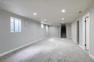 4869 N Roosevelt Ave, Loveland, CO 80538 - Photo 13