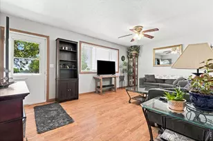 29271 Co Rd 78, Eaton, CO 80615 - Photo 9