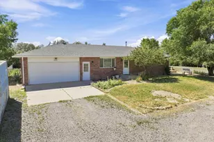 29271 Co Rd 78, Eaton, CO 80615 - Photo 1