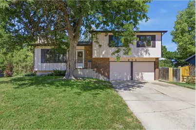 672 Mansfield Dr, Fort Collins, CO 80525 - Photo 1