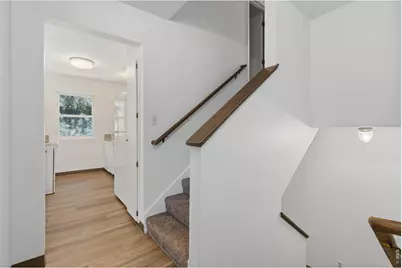 672 Mansfield Dr, Fort Collins, CO 80525 - Photo 3