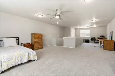 4301 Riverwalk Cir, Johnstown, CO 80534 - Photo 33
