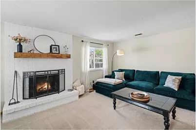 717 Shipman Mountain Ct, Windsor, CO 80550 - Photo 3
