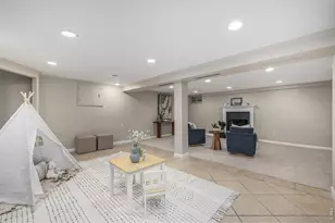 2540 S Jasmine St, Denver, CO 80222 - Photo 23