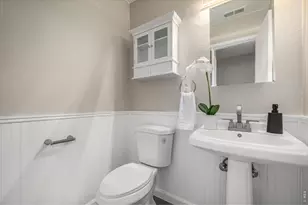 2540 S Jasmine St, Denver, CO 80222 - Photo 35