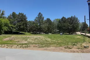 2128 Longs Peak Ave, Longmont, CO 80501 - Photo 7