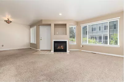 1419 Red Mountain Dr #113, Longmont, CO 80504 - Photo 11