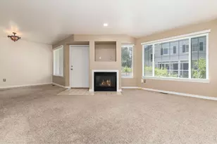 1419 Red Mountain Dr, Longmont, CO 80504 - Photo 11