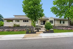 6556 S Adams Ct, Centennial, CO 80121 - Photo 1