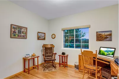 4864 Glen Isle Dr, Loveland, CO 80538 - Photo 9
