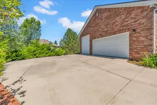 1687 Radcliffe Pl, Longmont, CO 80503 - Photo 7