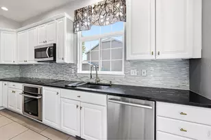2073 River W Dr, Windsor, CO 80550 - Photo 15