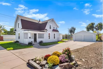 712 E 6th Ave, Fort Morgan, CO 80701 - Photo 1