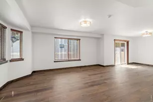 4221 Gemstone Ln, Fort Collins, CO 80525 - Photo 5
