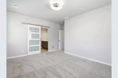 683 Stonebridge Dr, Longmont, CO 80503 - Photo 27