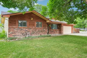 3248 Camelot Dr, Fort Collins, CO 80525 - Photo 3