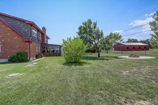 2316 Horseshoe Cir, Longmont, CO 80504 - Photo 9