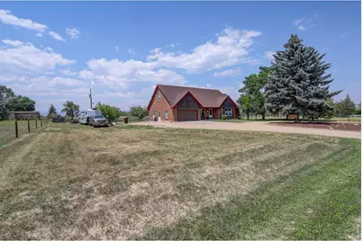 2316 Horseshoe Cir, Longmont, CO 80504 - Photo 3