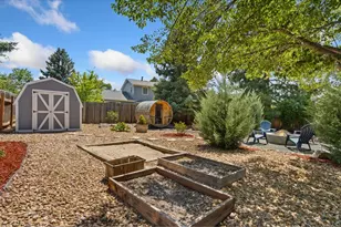 1833 Manchester Dr, Fort Collins, CO 80526 - Photo 29