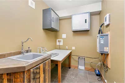 1490 Hummingbird Dr, Estes Park, CO 80517 - Photo 25