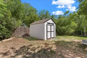 927 E 4th Ave, Longmont, CO 80504 - Photo 35
