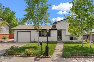 927 E 4th Ave, Longmont, CO 80504 - Photo 3