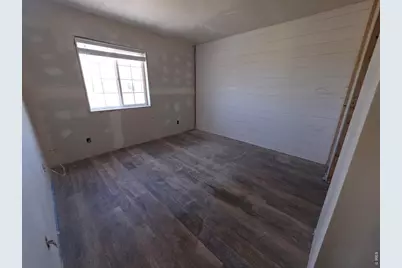12102 Dell Ln, Weldona, CO 80653 - Photo 5