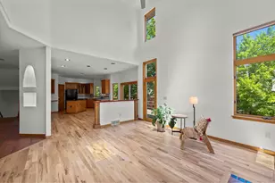 1001 Utica Cir, Boulder, CO 80304 - Photo 9