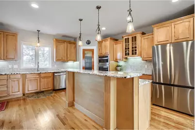1001 Wyndemere Cir, Longmont, CO 80504 - Photo 11