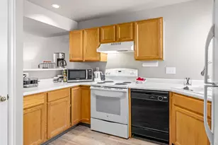 2905 Neil Dr, Fort Collins, CO 80526 - Photo 5