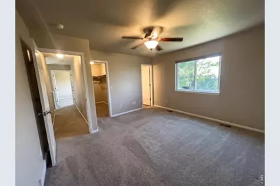4115 Rocky Ford Dr, Loveland, CO 80538 - Photo 9