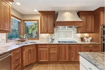 4924 Hinsdale Dr, Fort Collins, CO 80526 - Photo 17