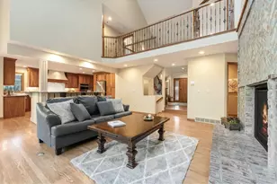 4924 Hinsdale Dr, Fort Collins, CO 80526 - Photo 9