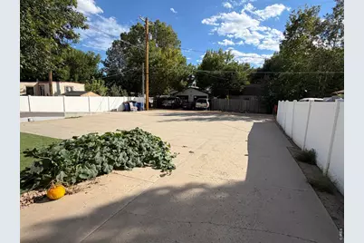 230 E South 1st St, Johnstown, CO 80534 - Photo 25