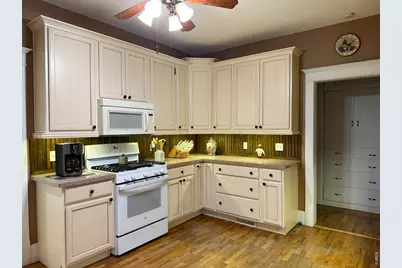 324 S Bowman Ave, Holyoke, CO 80734 - Photo 3