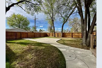 324 S Bowman Ave, Holyoke, CO 80734 - Photo 19