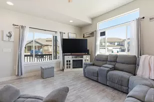 4165 Crittenton Ln, Wellington, CO 80549 - Photo 9