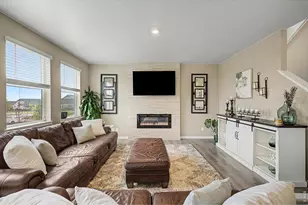 15704 Roslyn St, Thornton, CO 80602 - Photo 7