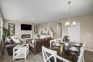 15704 Roslyn St, Thornton, CO 80602 - Photo 15