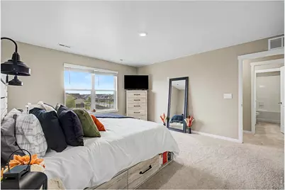 15704 Roslyn St, Thornton, CO 80602 - Photo 31