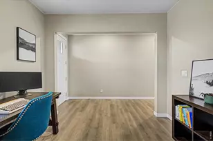 15704 Roslyn St, Thornton, CO 80602 - Photo 13