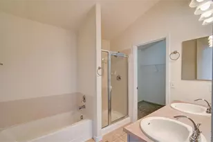 2504 Carriage Dr, Milliken, CO 80543 - Photo 21