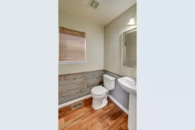 2504 Carriage Dr, Milliken, CO 80543 - Photo 15