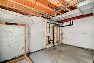 2504 Carriage Dr, Milliken, CO 80543 - Photo 29