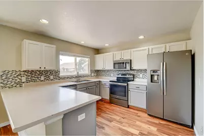 2504 Carriage Dr, Milliken, CO 80543 - Photo 13