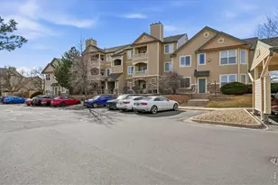 8329 S Independence Cir, Littleton, CO 80128 - Photo 43