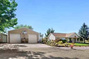 121 Victoria Dr, Fort Collins, CO 80525 - Photo 3