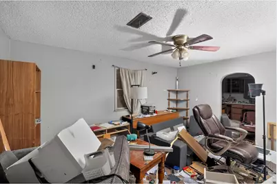 1010 E 4th St, Pueblo, CO 81001 - Photo 17